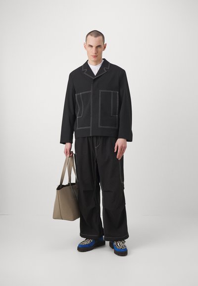 Sunnei UTILITY - Bleiserjakk - black
