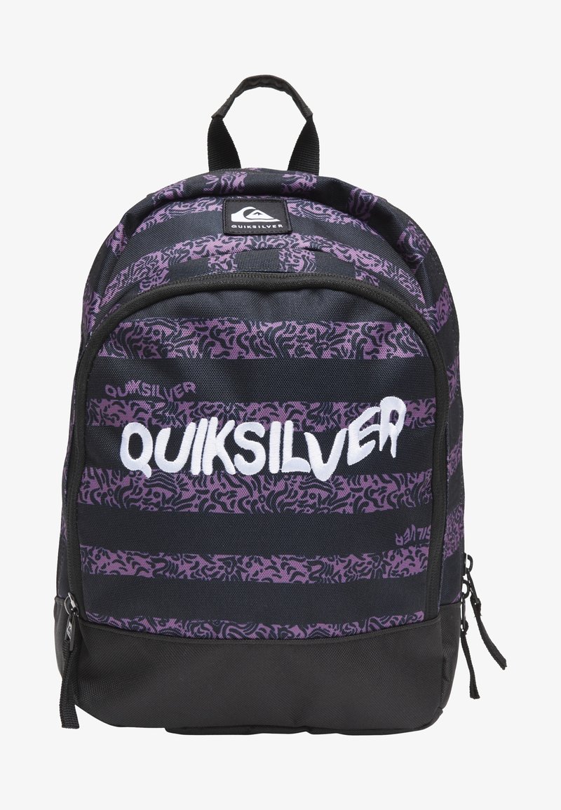 Quiksilver rugzak met paarse gestreepte patronen op een zwarte stoffen achtergrond. Voorzien van een bovenhandgreep en een voorlogo in witte tekst.