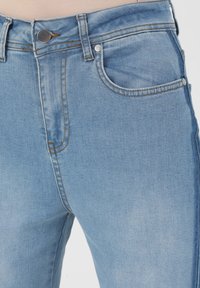 Modanisa ICE- BENIN - Vaqueros pitillo - light blue