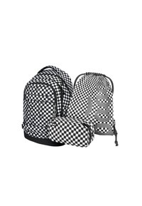 Tři kostkované tašky černobílé: batoh se zipy, sáček na stažení a obdélníkový penál zaoblených rohů.