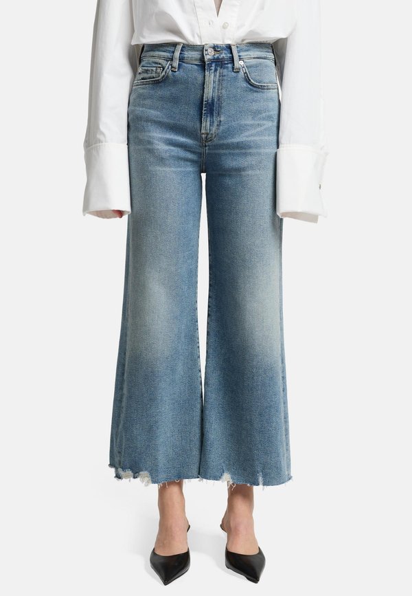 ULTRA HIGH RISE CROPPED - Flared Jeans - lka