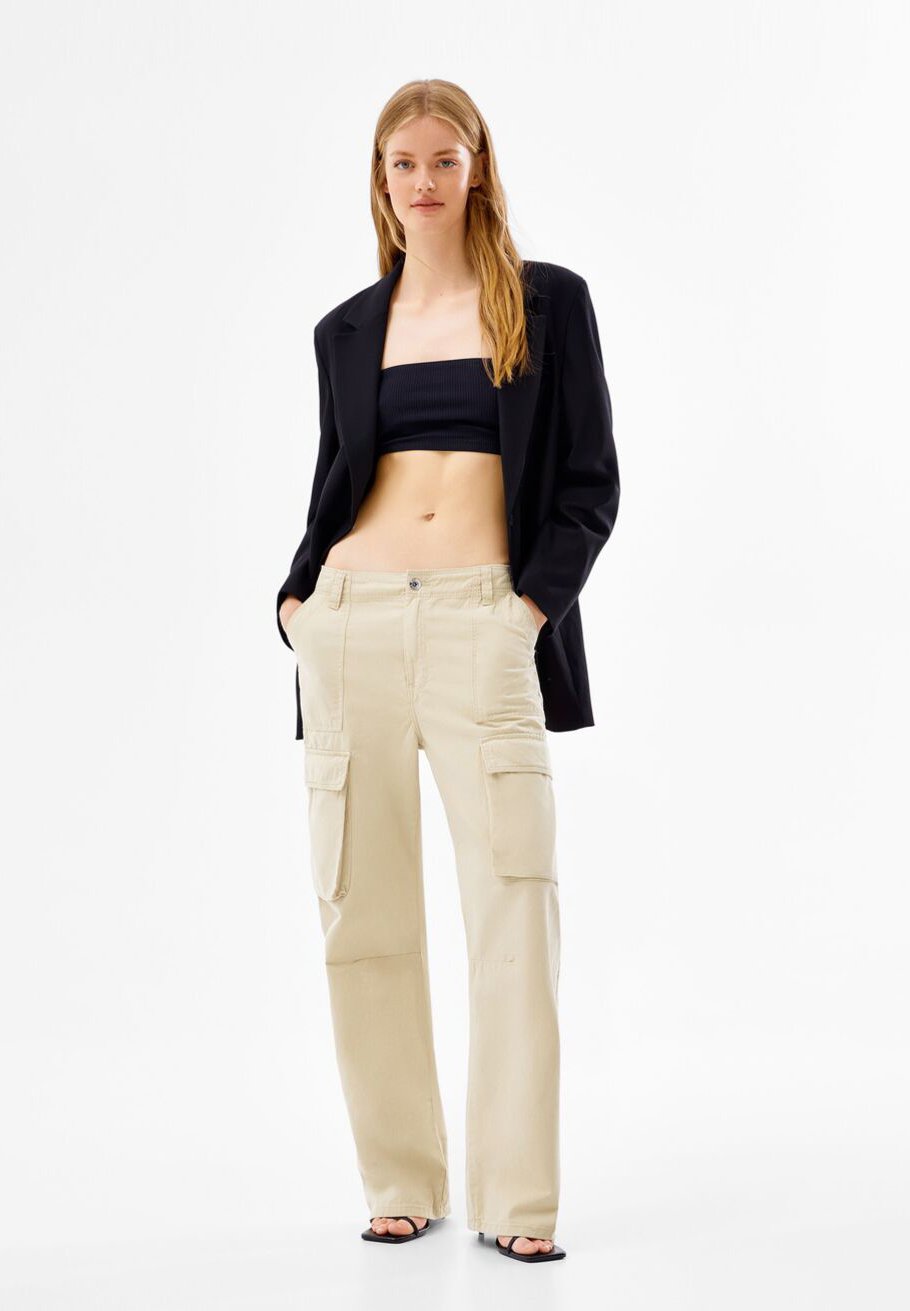 Bershka STRAIGHT FIT - Cargobroek - sand/beige - Zalando.nl