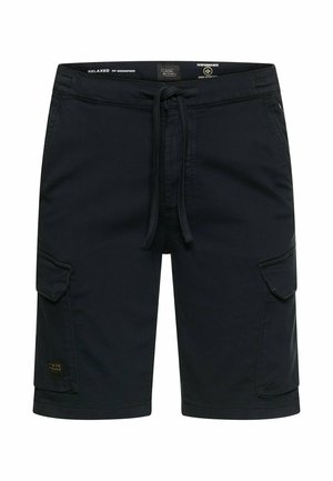 Sorte cargo-shorts med løs pasform, snøre i taljen, sidelommer med klap og et diskret mærke på venstre ben.