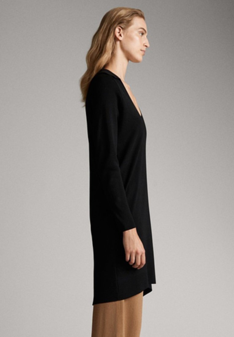 Massimo Dutti Stickad klänning black Zalando.se Massimo Dutti Stickad klänning black Zalando.se