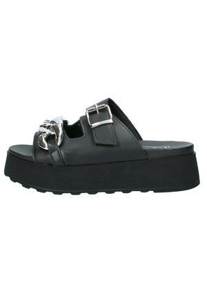 Cult Sneakers Platform In Pelle Nera – Con Catena E Tacco 6 Cm, Suola In Gomma