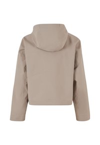 Giacca beige corta con maniche lunghe e cappuccio attaccato, vista da dietro su sfondo bianco.