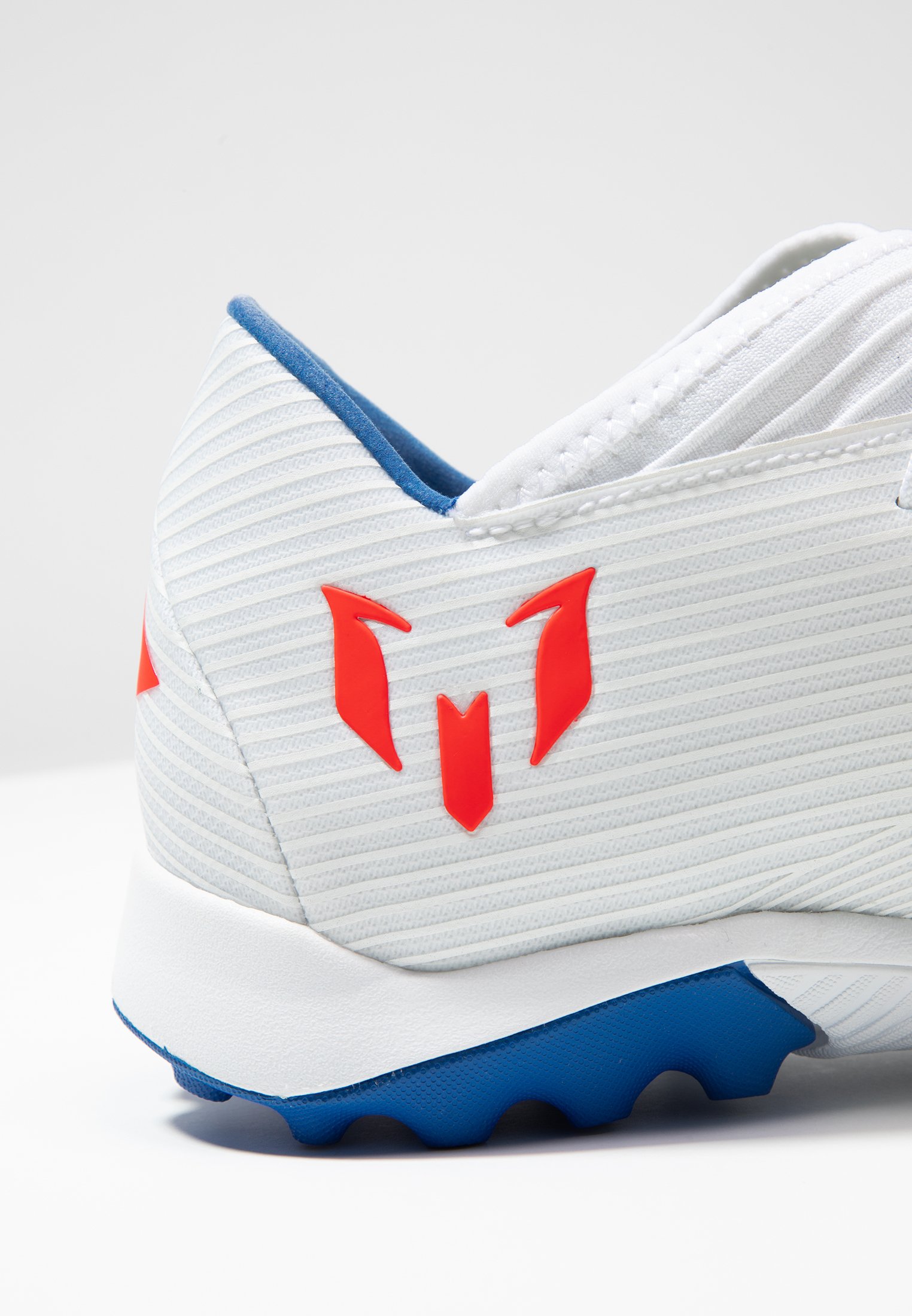 adidas nemeziz messi 19.3 tf