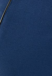 Non sélectionné, bleu marine