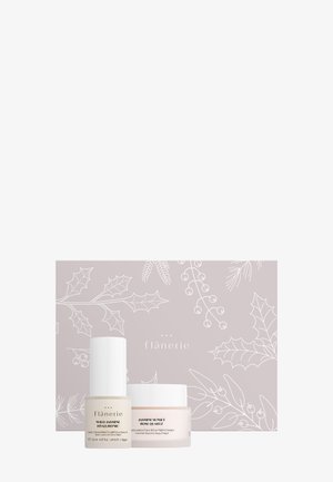 CHRISTMAS SET ANTI-WRINKLE UNDER EYE THERAPY - Skincare set