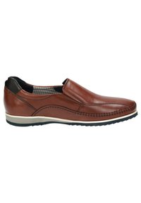 Braune Leder-Schlupfschuhe mit einer abgerundeten Zehe, kontrastierenden schwarzen Akzenten, dekorativen Nähten und einer strukturierten Gummisohle.