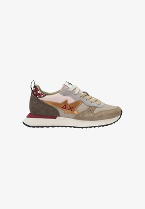 Sneakers with a mix of materials including suede and fabric, featuring a pink, beige, and brown color scheme and red star accents.
