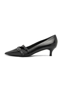 Pumps neri in pelle con tacco alto e punta appuntita, dotati di doppie cinghie e fibbie in metallo, texture liscia e un tacco modestamente alto 5 cm.