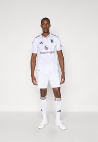 adidas Performance MANCHESTER UNITED AWAY AUTHENTIC - Futballmez - white