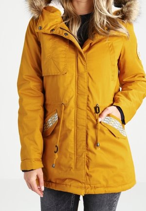 Manteau d'hiver - mustard yellow