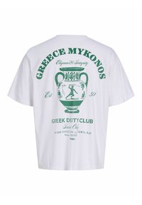 Λευκό T-shirt με πράσινο τύπωμα αρχαίας ελληνικής αγγείου και κείμενο που αναφέρεται στην Ελλάδα, τη Μύκονο και το Greek Deity Club.