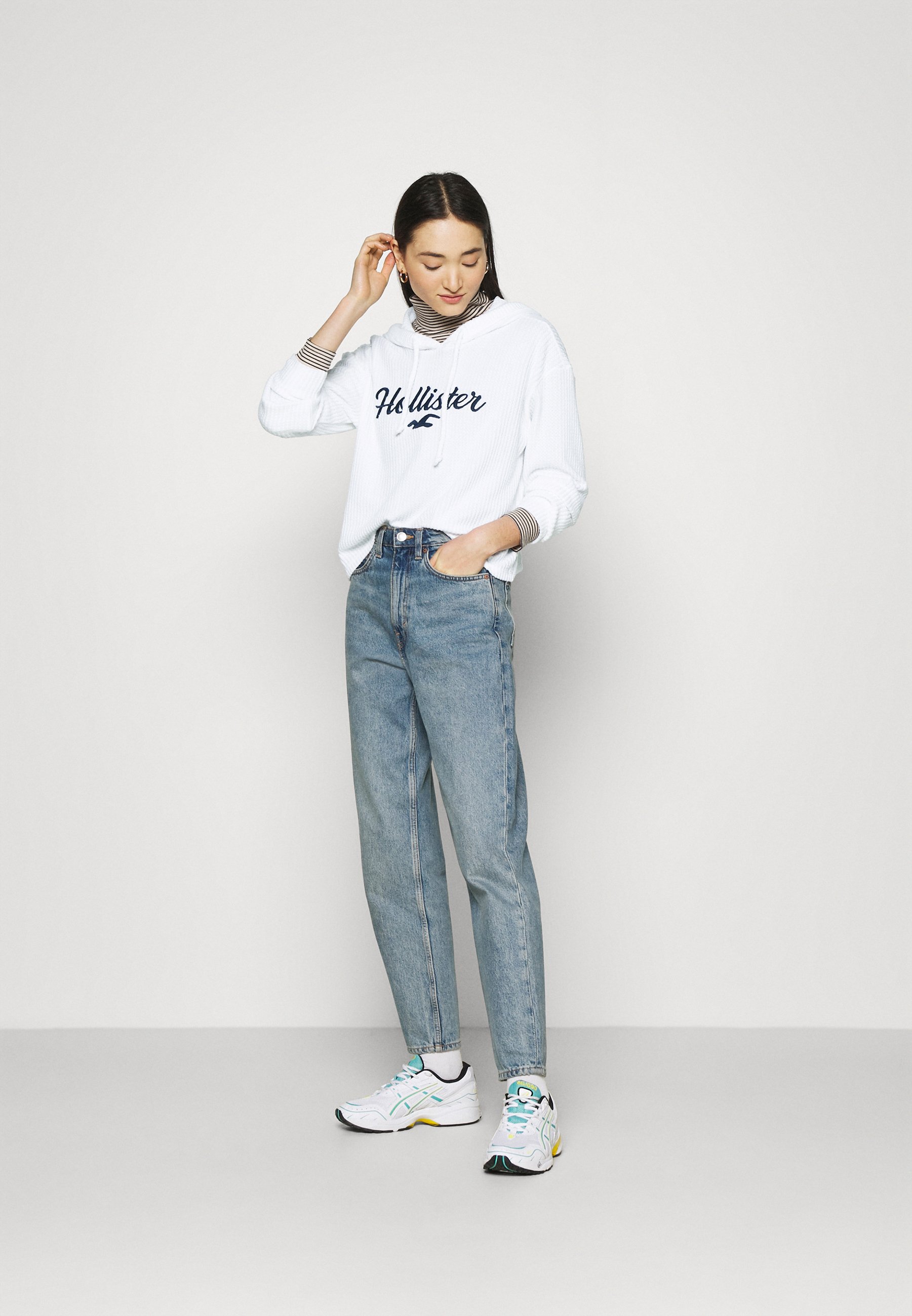 hollister cloud hoodie