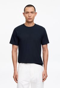 Non sélectionné, dark blue