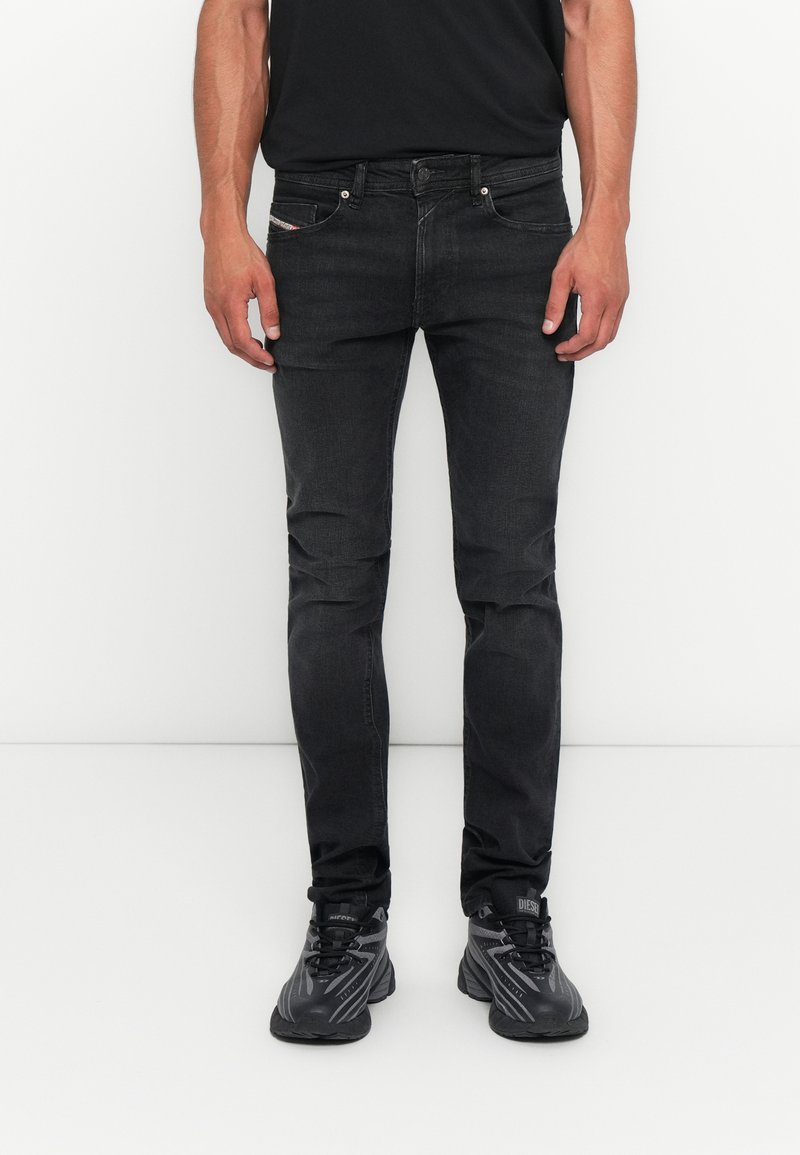 Diesel Slim fit jeans rood Diesel Slim fit jeans rood