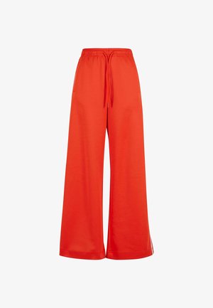 Røde vidde benbukser lavet af letvægtsstof, med elastisk talje og justerbar snor samt sideskår ved kanten.