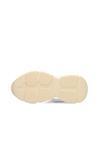 Suela de zapato con un diseño de goma beige texturizada que presenta una banda de rodadura con patrón para agarre y tracción. Superficie lisa y punta redondeada.