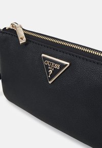 Guess LATONA MINI SET - Skuldertasker - black