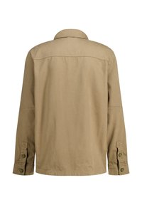 Camicia a maniche lunghe beige con colletto piatto, polsini abbottonati e taglio dritto. Tessuto liscio; stoffa semplice, senza motivi o accenti visibili.