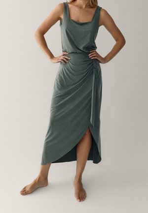 Massimo Dutti Jupe longue - green