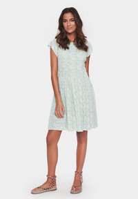 Saint Tropez GISLA - Rochie de zi - ice water fleurs