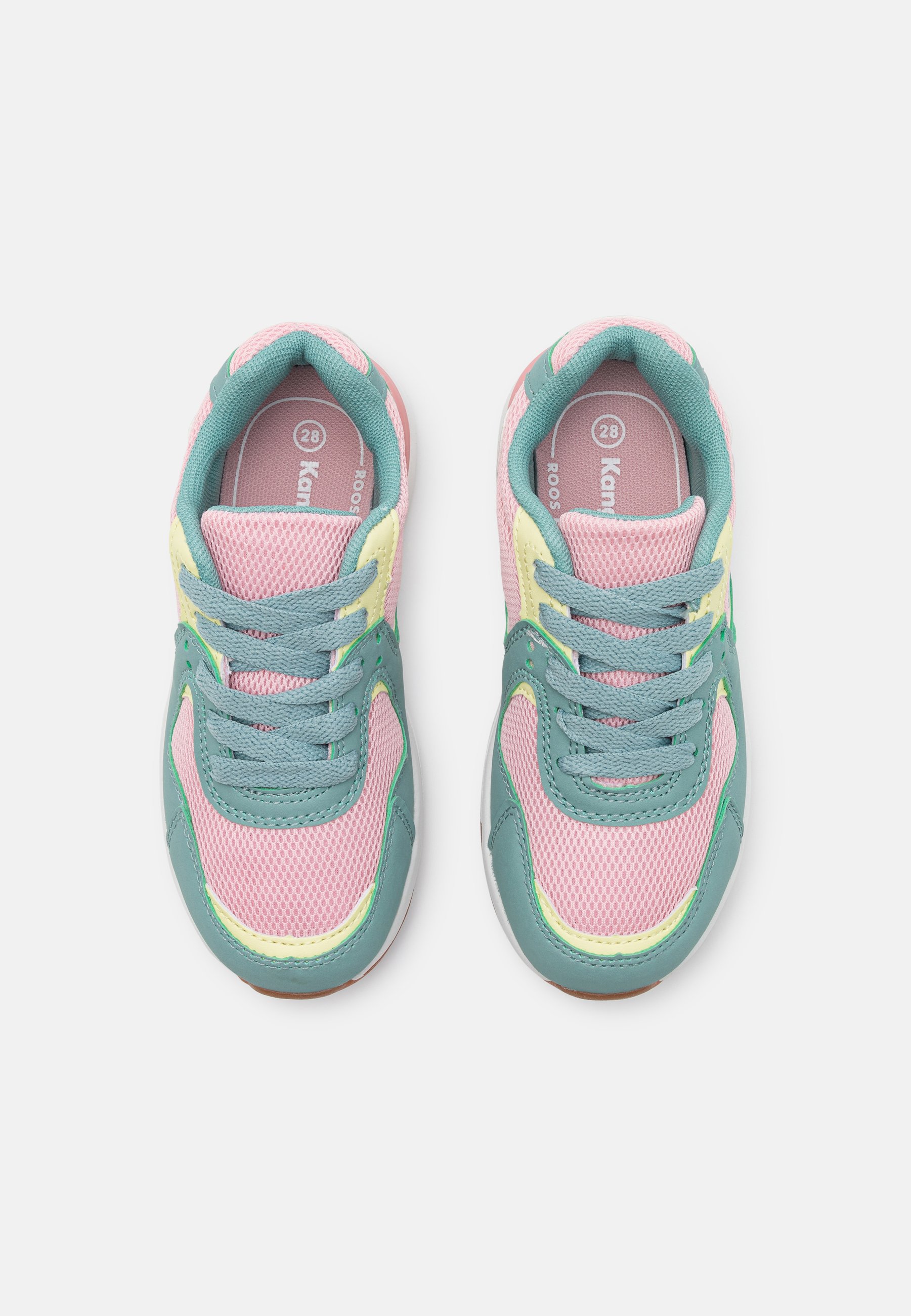 green and pink kds