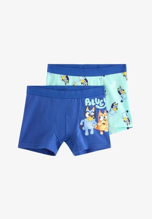Dva para dječjih bokserica; jedan par je plav s crtanim likovima, a drugi svijetloplav s uzorkom pasa. Izrađene od mekog materijala.