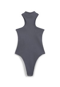 Body grigio a costine con collo alto, senza maniche e taglio tanga. Texture liscia, design minimalista senza hardware visibile.