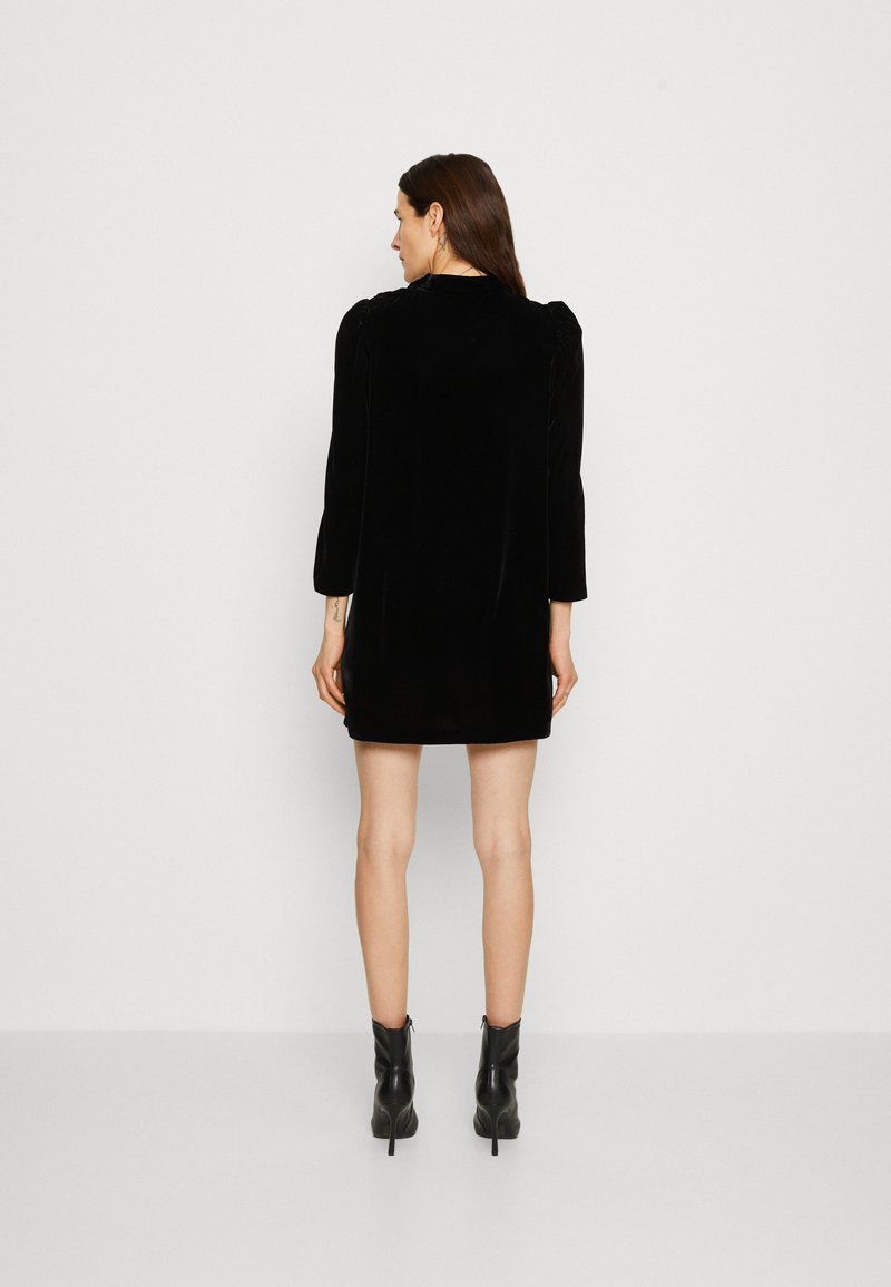 GAP MINI DRESS - Koktejlové šaty / šaty na párty - black