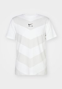 Unselected, white