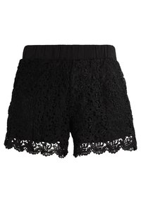 Czarne koronkowe szorty z elastycznym paskiem w talii, zdobione kwiecistymi wzorami i falbaniastymi brzegami. Projekt jest lekki i teksturowany.