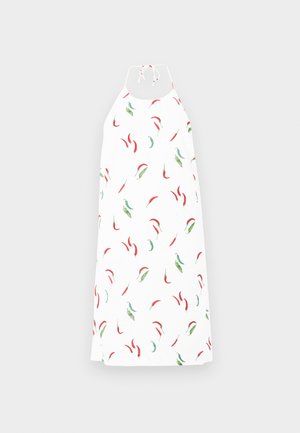Robes à col halter en tissu blanc orné d'un motif de piments rouges et verts dispersés. Texture lisse, coupe décontractée.