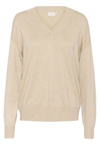 Pulover bej cu decolteu în V, mâneci lungi, croială lejeră, manșete și tiv ribbate, textură moale, etichetat Kaffe, design minimalist.