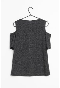 Haut à épaules dénudées en tissu gris foncé à tissage texturé, avec des manches courtes et un col rond. Suspendu à un cintre noir.