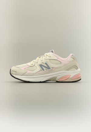 New Balance 2010 UNISEX różowy