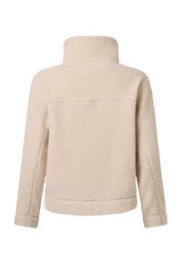 Μπεζ sherpa fleece μπουφάν μακρυμάνικο με ψηλό γιακά, εμφανιζόμενο από πίσω, με μαλακό, υφασμένο ύφασμα.