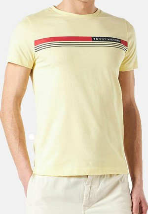 T-shirt con stampa - zhf