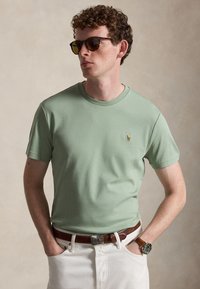 Nevybráno, light green