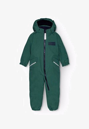 Groene geïsoleerde jumpsuit met een ritssluiting aan de voorkant, capuchon en elastische manchetten. Beschikt over twee zijzakken met reflecterende ritsen en een borstzak.