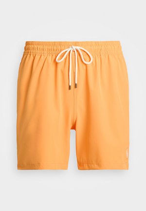 Shorts de bain orange avec une taille élastique, un cordon blanc et un petit logo blanc sur l'ourlet inférieur. Tissu lisse et léger.