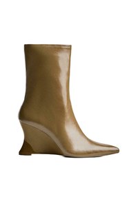 High Heel Stiefelette - green