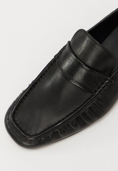 Filippa K GATHERED DETAIL - Mokasíny - black
