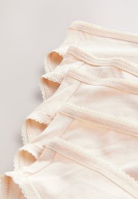 Unausgewählt, pastel rose nude