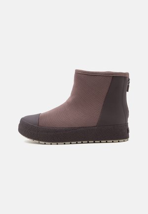 Tretorn, ARCH HYBRID - Зимни ботуши - deep taupe