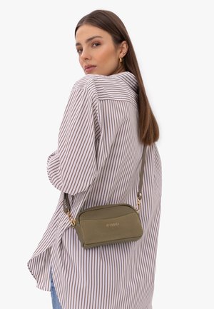 RYŁKO, R41030TB - Schoudertas - olive