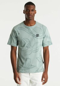 CHASIN' - WILD - T-shirt con stampa - light green Immagine in miniatura 1