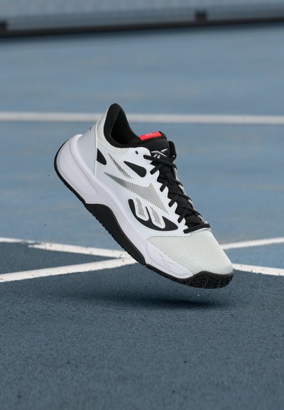 Reebok ENGINE LT